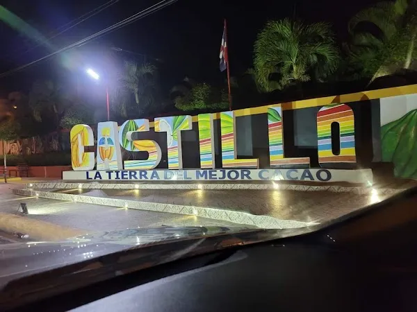 Castillo cover