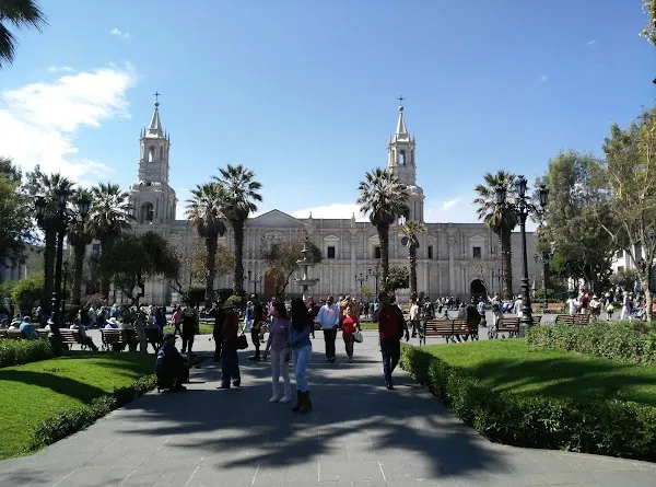 Arequipa cover