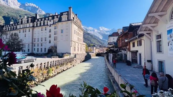 Chamonix-Mont-Blanc cover