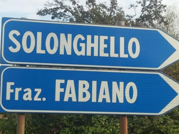 Solonghello cover