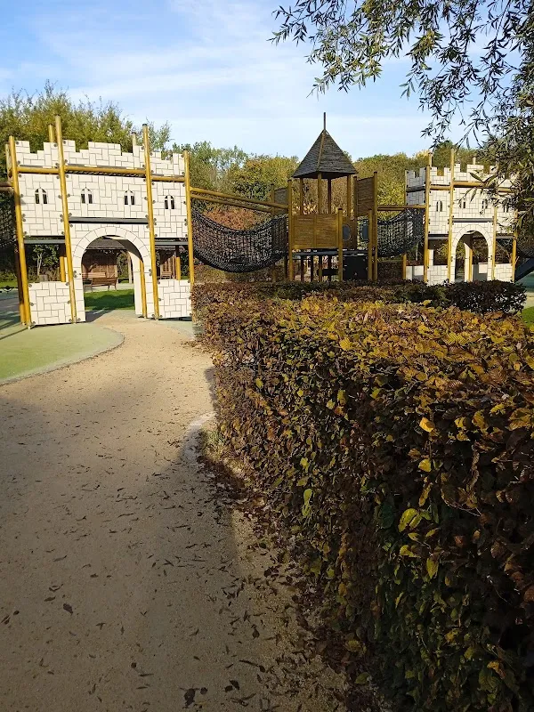 Neuilly-sur-Marne cover