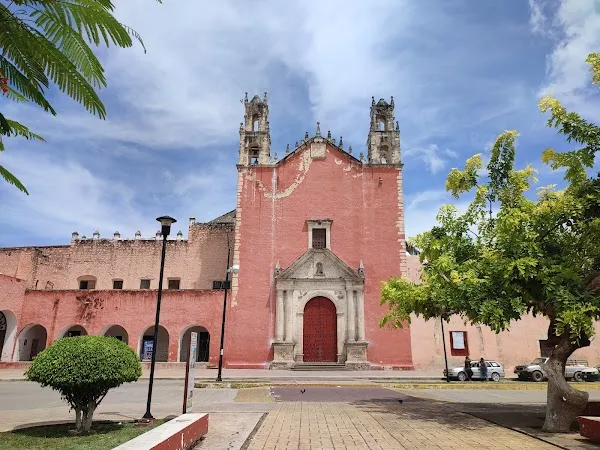 Yucatán cover