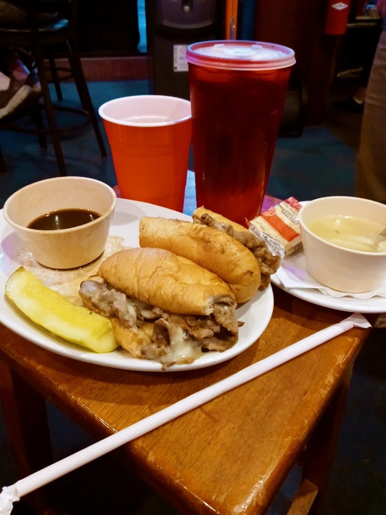 Dillons Restaurant & Sports Bar