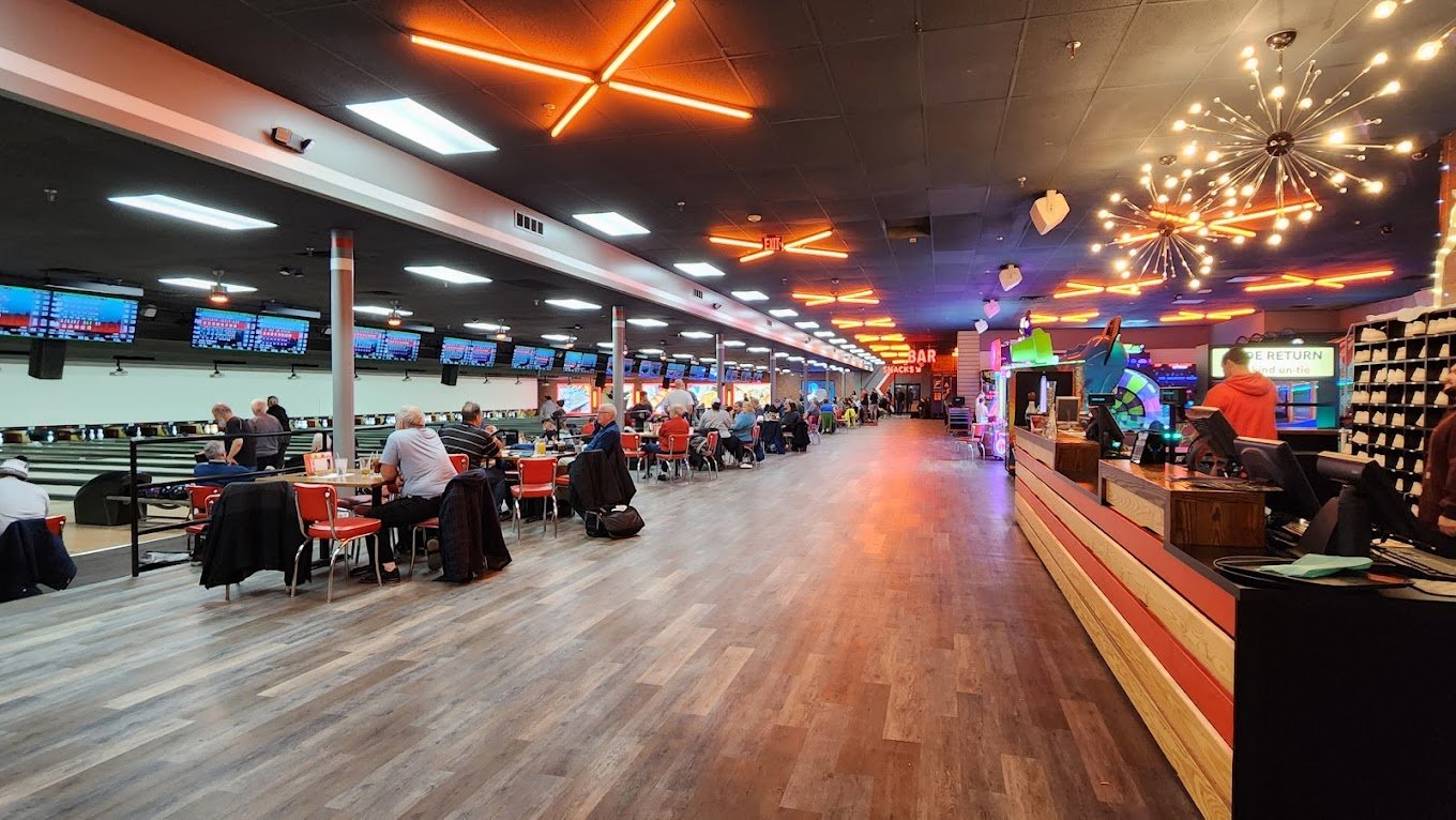 Bowlero Lowell - Image 2