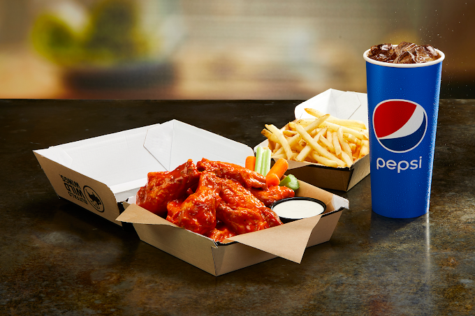 Buffalo Wild Wings 'GO' - Image 2