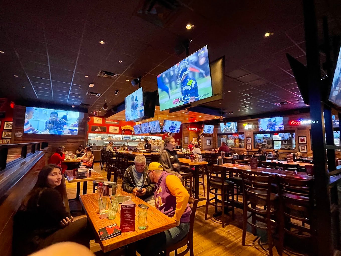 Miller's Ale House - Image 2