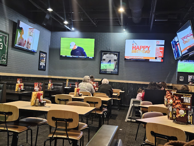 Buffalo Wild Wings - Image 2
