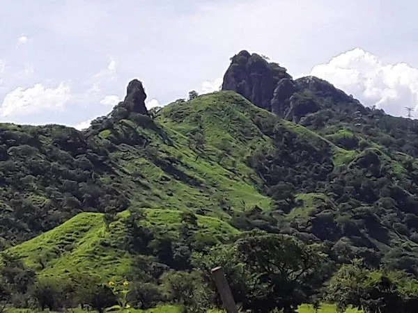 Santa Ana de Yusguare cover