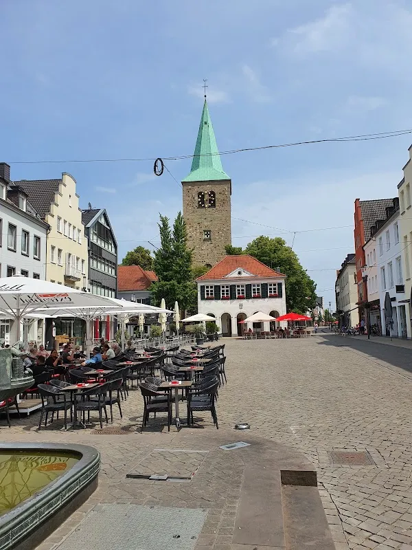 Dorsten cover