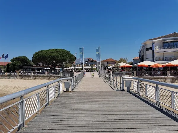Andernos-les-Bains cover