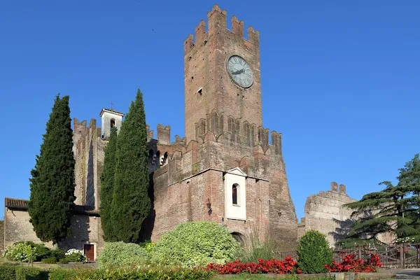 Villafranca di Verona cover