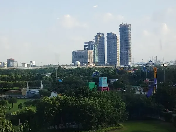 Noida cover