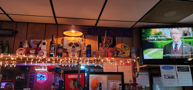 Coaches Sports Bar - Image 2