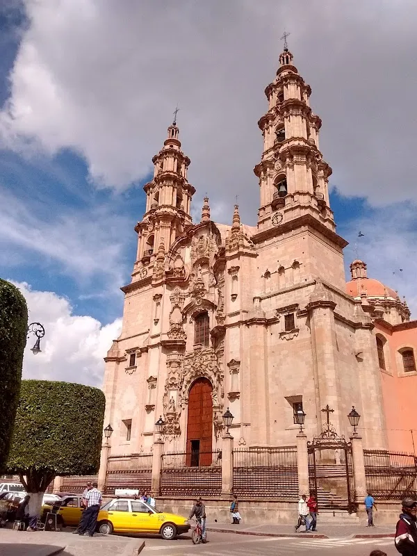 Lagos de Moreno cover