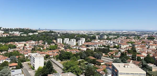 Oullins cover