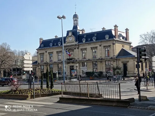 Saint-Ouen cover