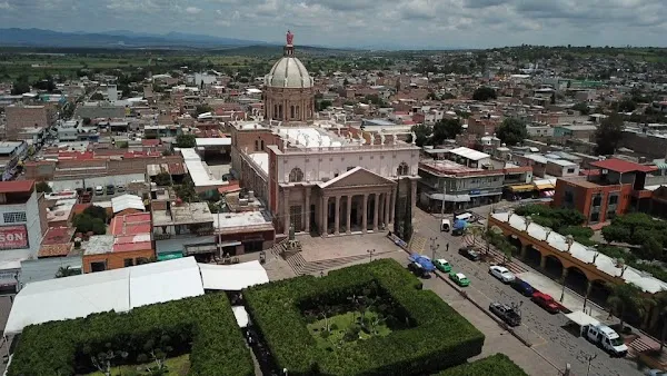 Apaseo el Alto cover