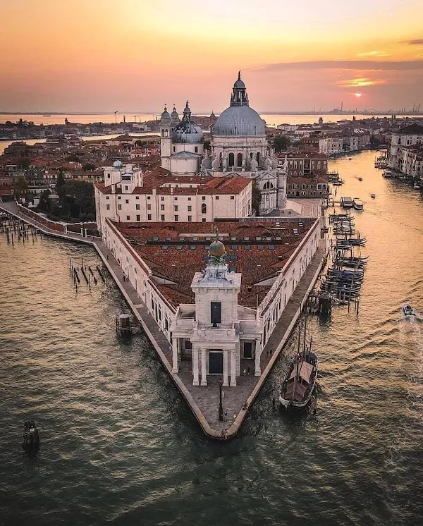 Veneto cover
