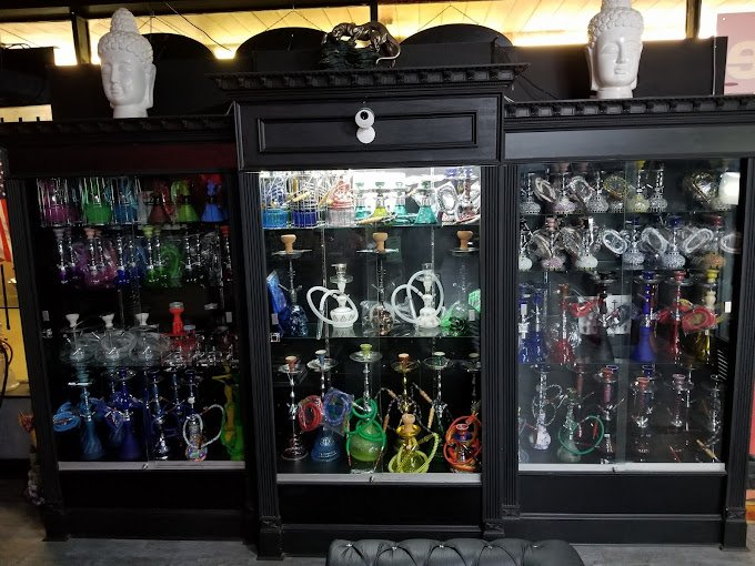 Black Diamond Bar & Shisha Lounge