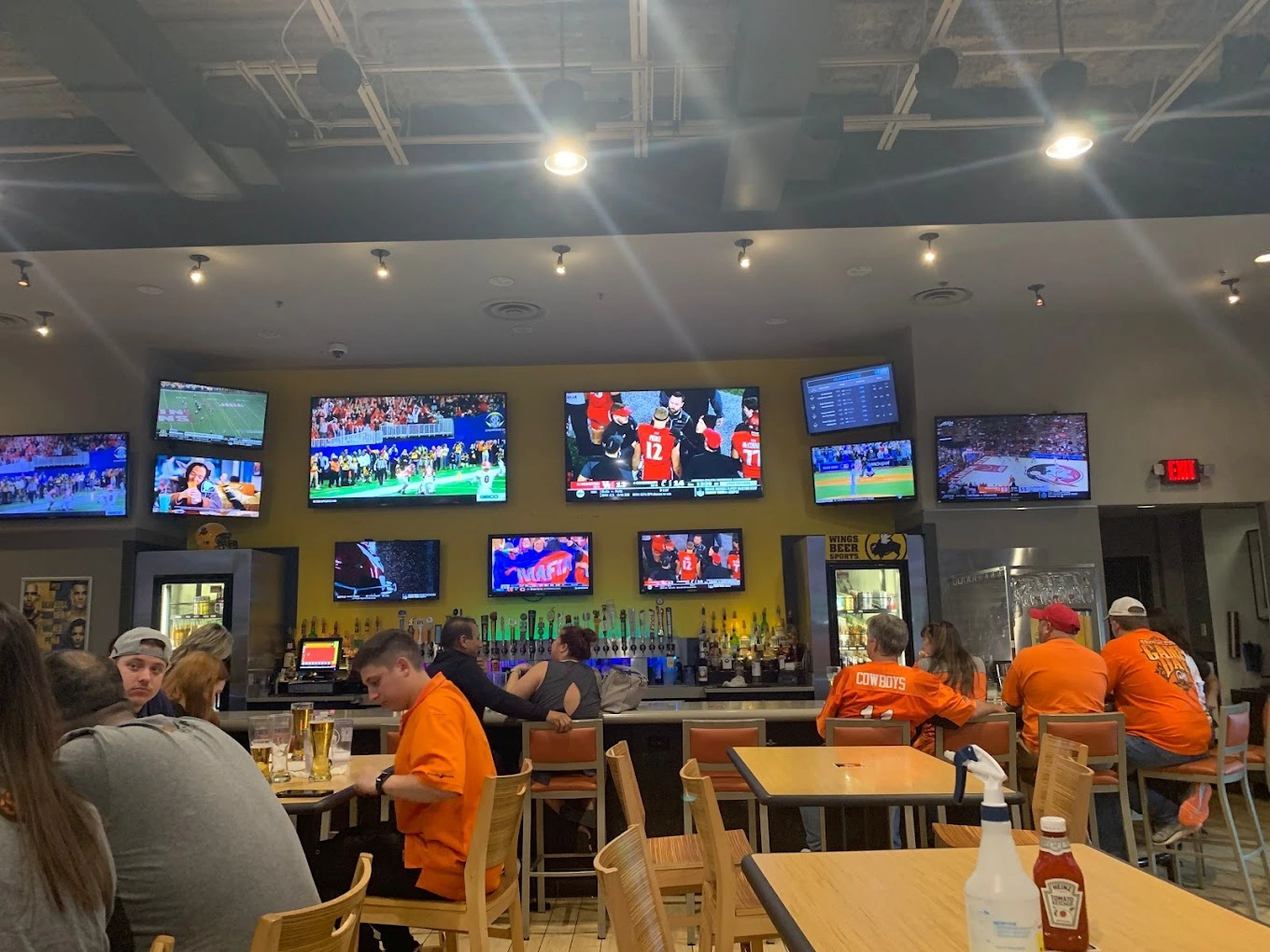 Buffalo Wild Wings - Image 2