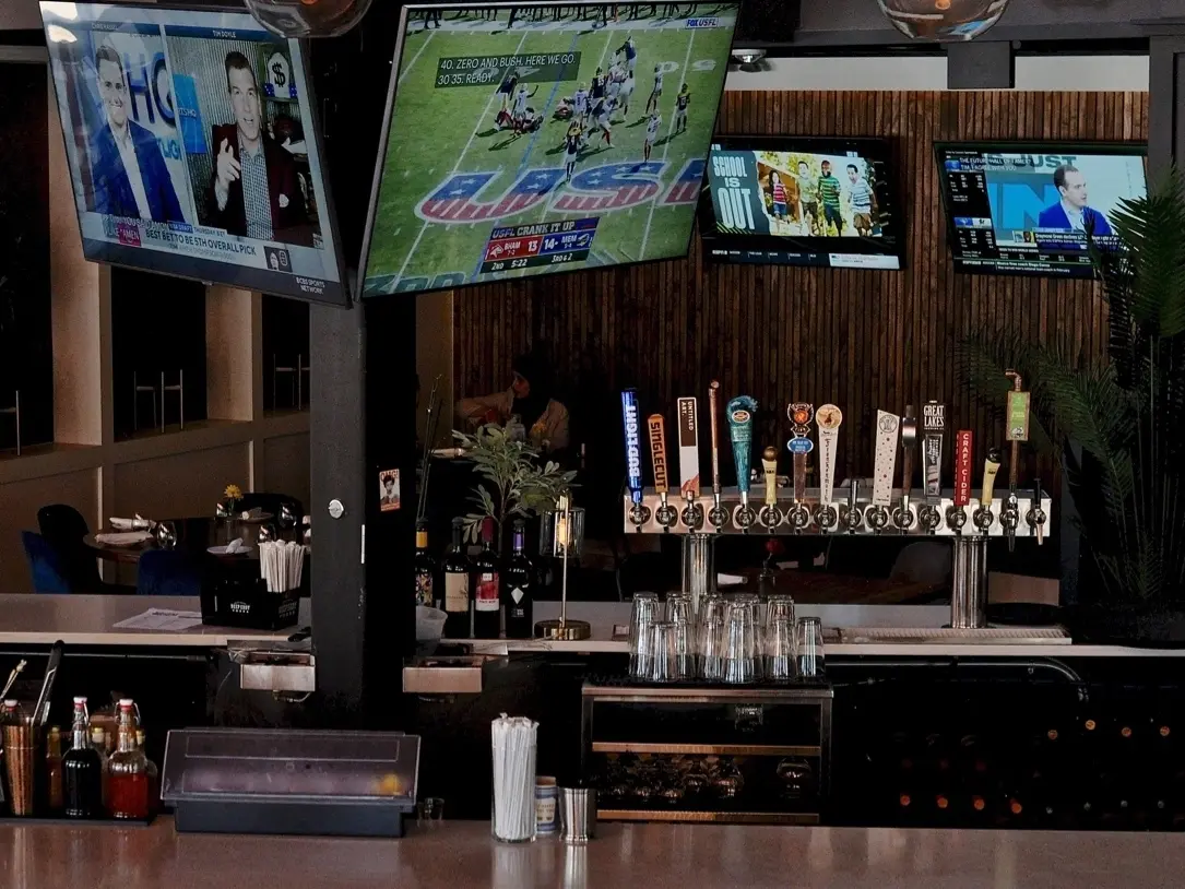 The Chill'Axe Throwing (Sports Bar) - Image 2