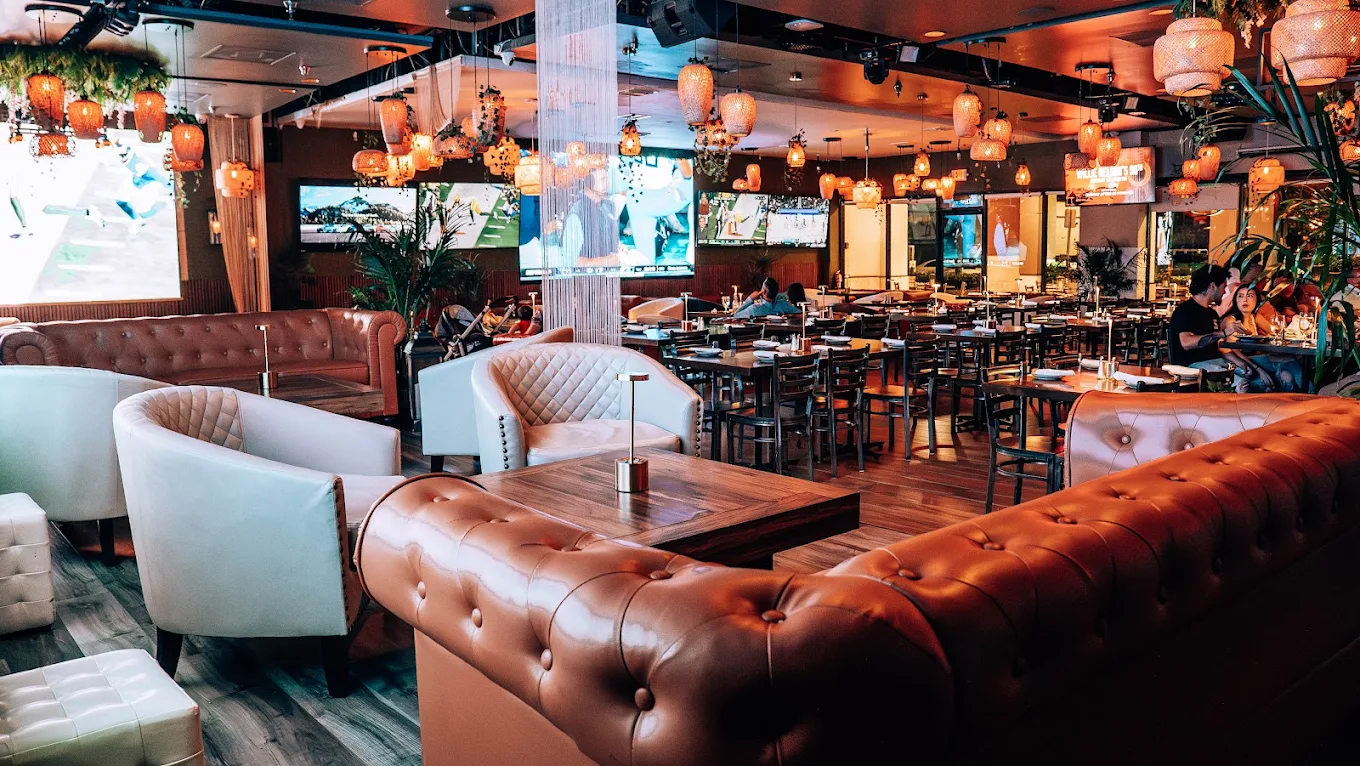Legends Sports Bar - Image 3