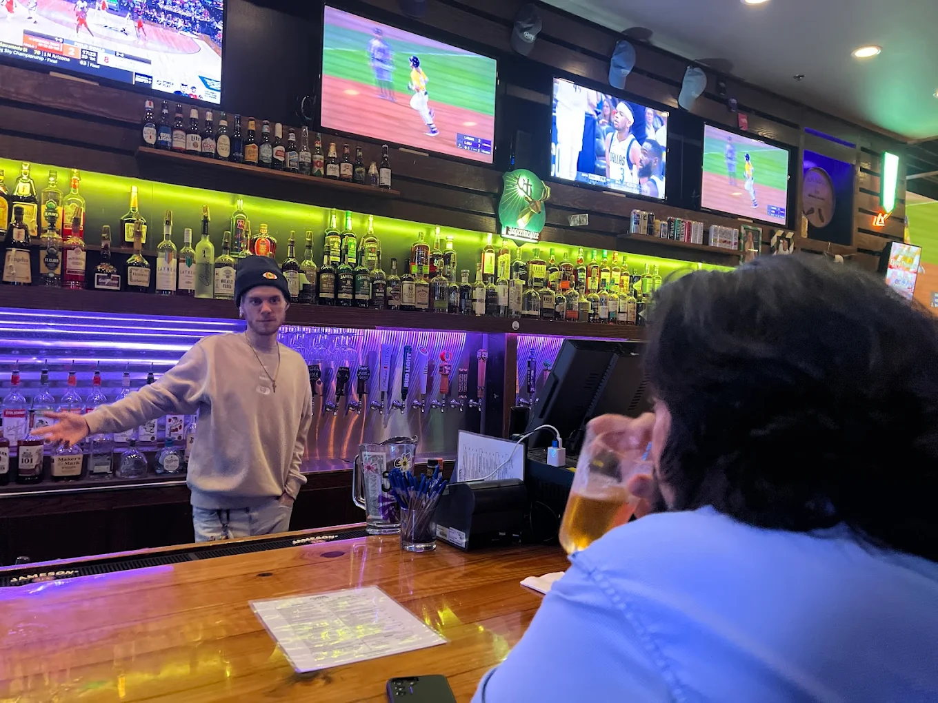 The Greene Turtle Sports Bar & Grille - Image 2