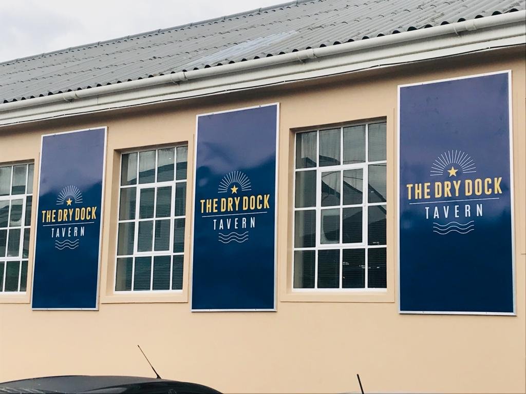 The Dry Dock Taverna - Image 2