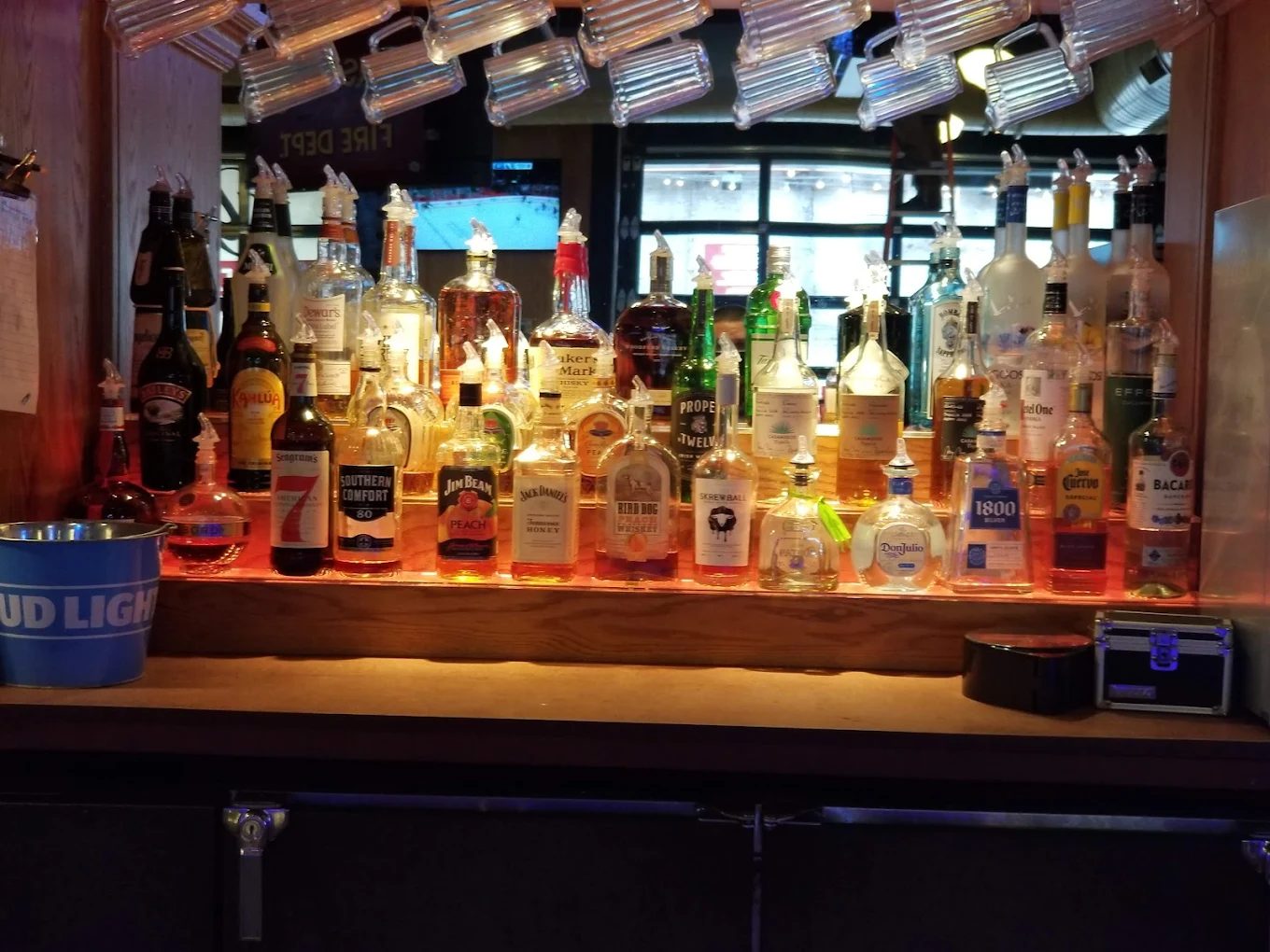 Brothers Bar & Grill - Image 3