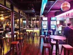 Corner Pub - Image 2