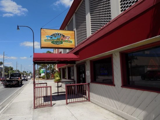 Old Tom's Sports Bar - Image 3