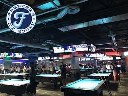Freezer's Sports Bar & Grill - Image 2
