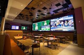 Dave & Buster's