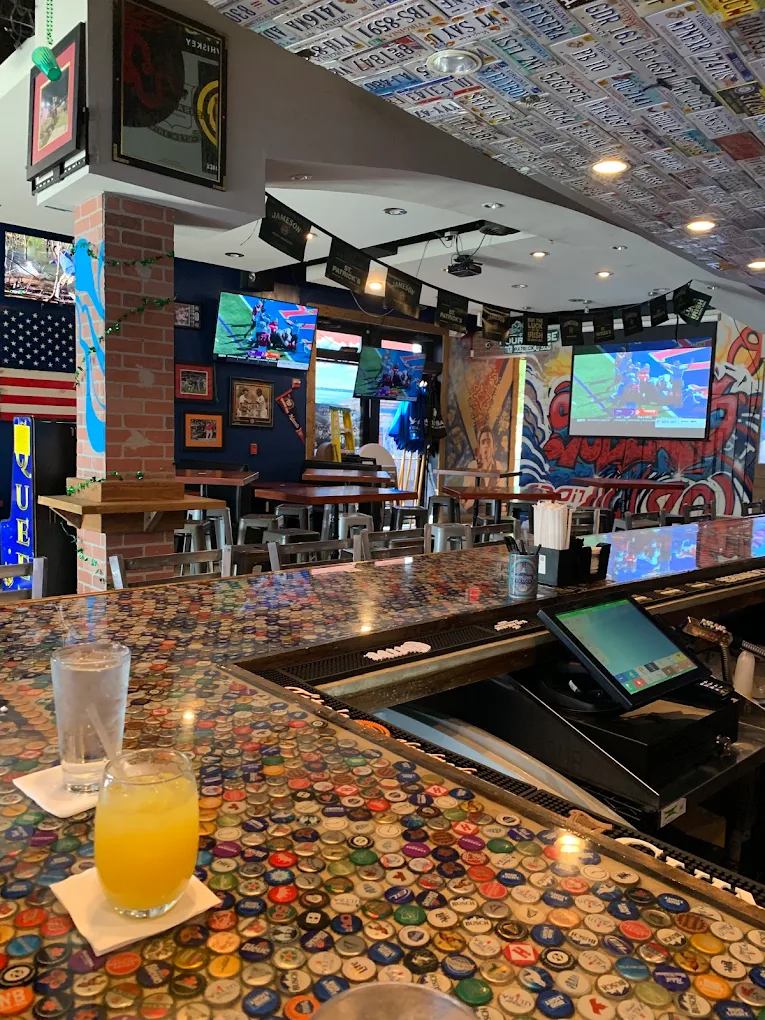 Sully's Pour House - Image 3