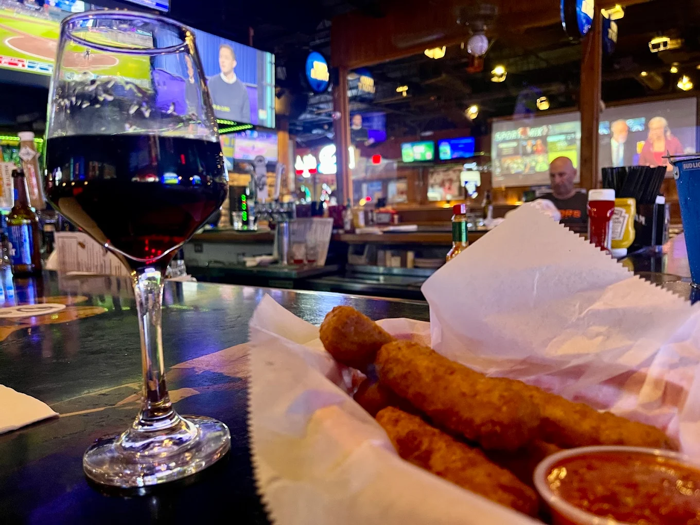 Prime Time Sports Grill - Image 2