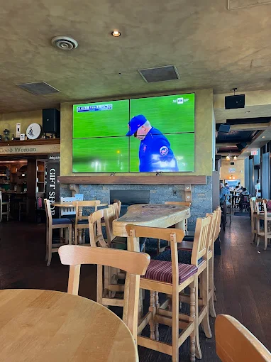 Mahony's Tavern logo