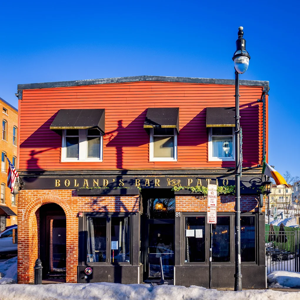 Boland's Bar and Patio