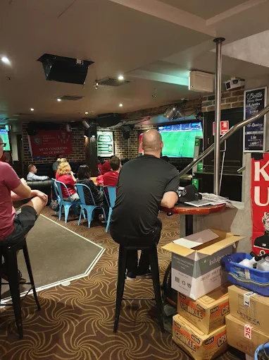 Cheers Bar