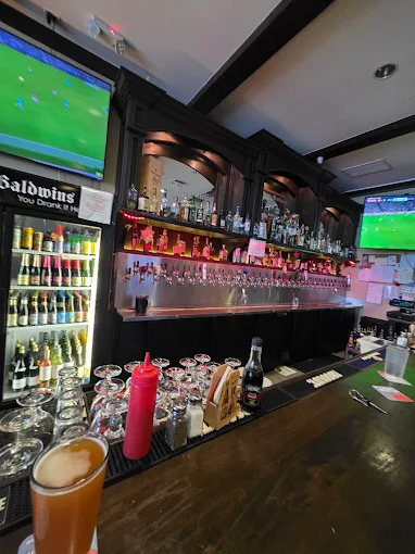 Lucky Baldwin's Pub
