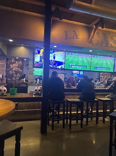 Ojos Locos Sports Cantina (Desert Sky)