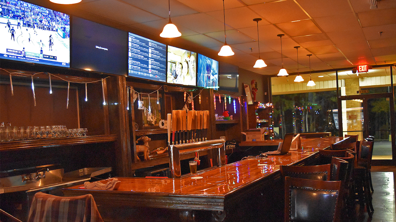 The Winchester Pub & Bottleshop logo