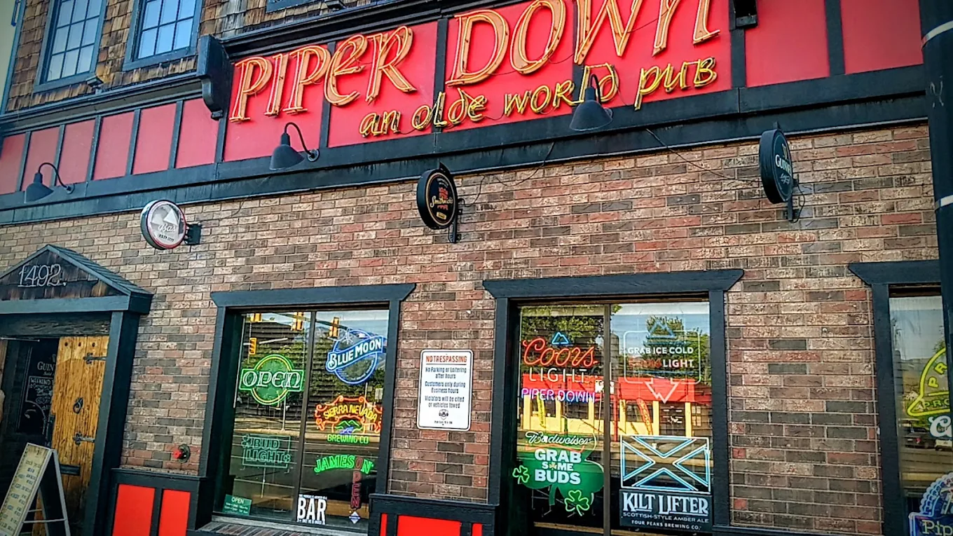 Piper Down (an Olde World Pub)