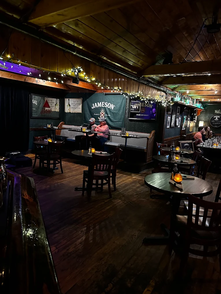 McNamara's Irish Pub & Restaurant - Image 3