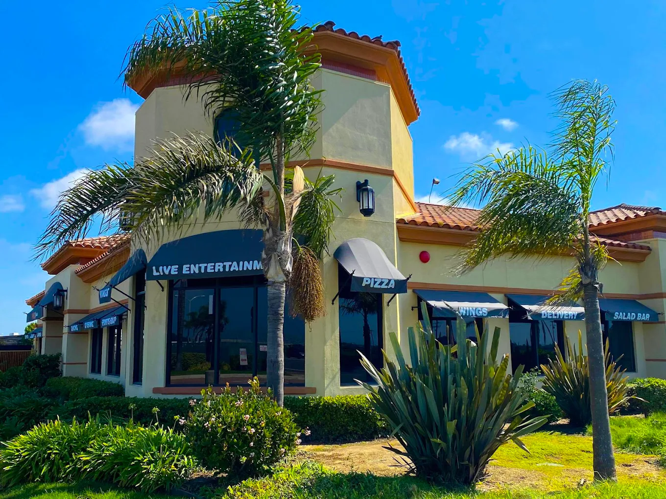 PizzaMan Dan's - Oxnard  - Image 3