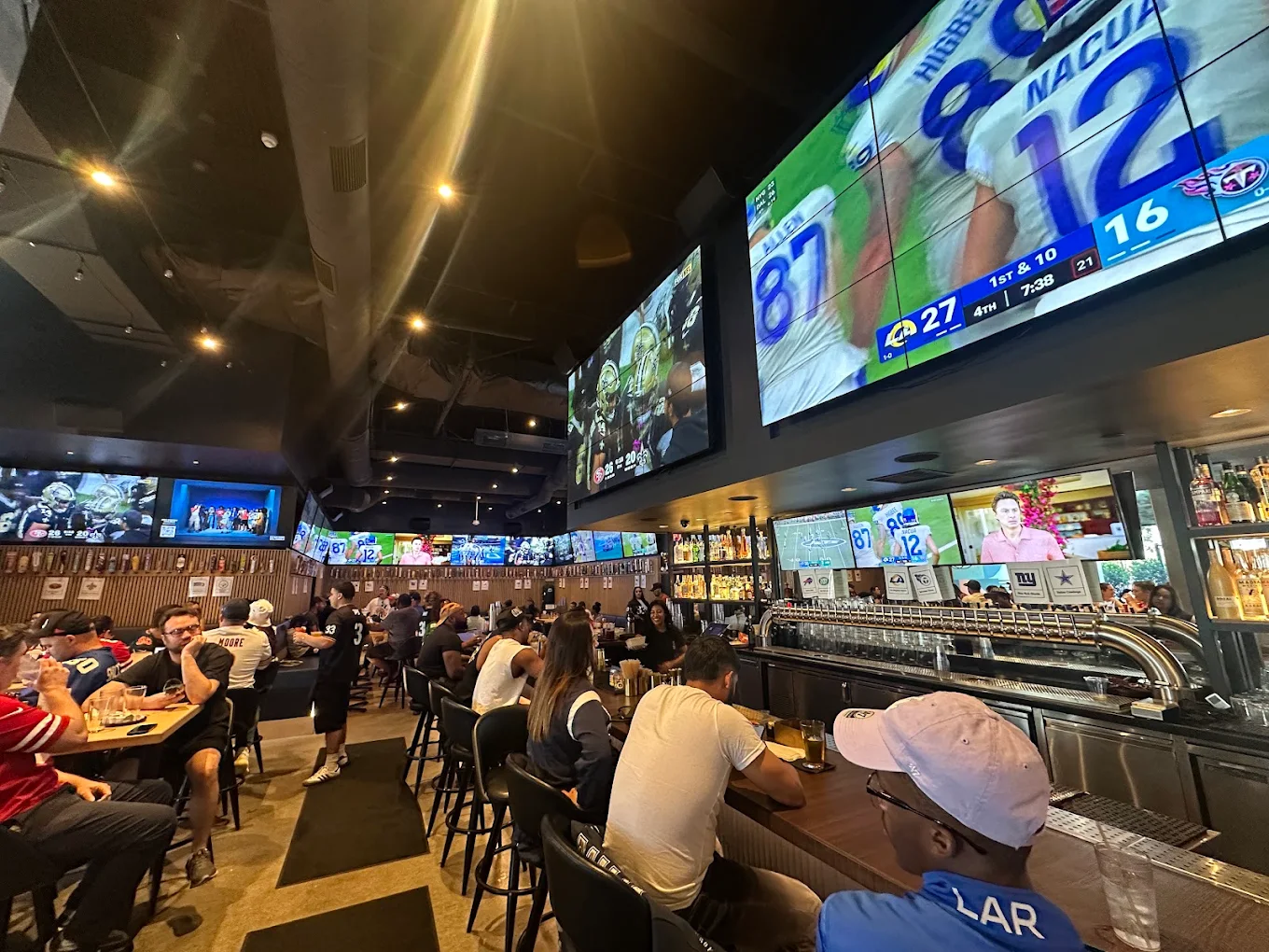 33 Taps - DTLA