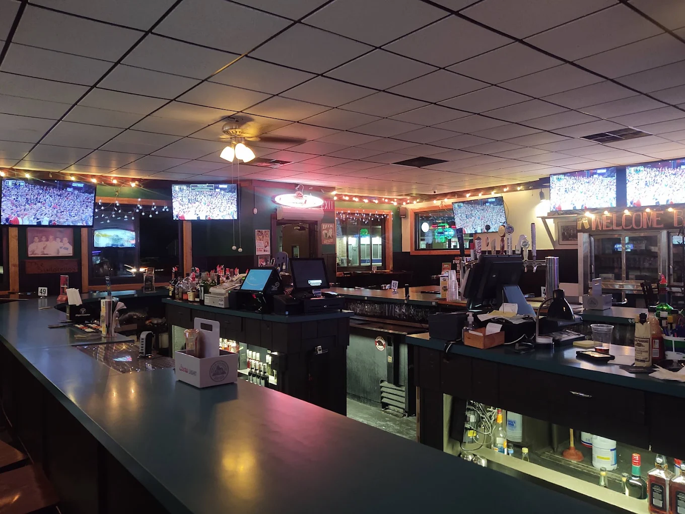 Frenchy's Sports Bar & Grill - Image 2