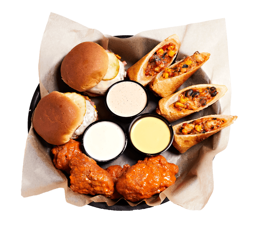 The Greene Turtle Sports Bar and Grille - Image 3