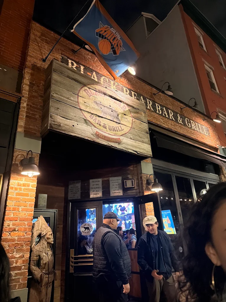 Black Bear Bar & Grill - Image 4