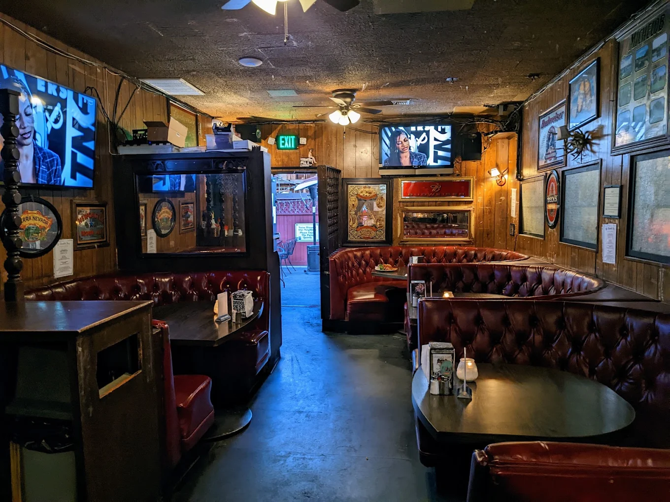 Ye Rustic Inn