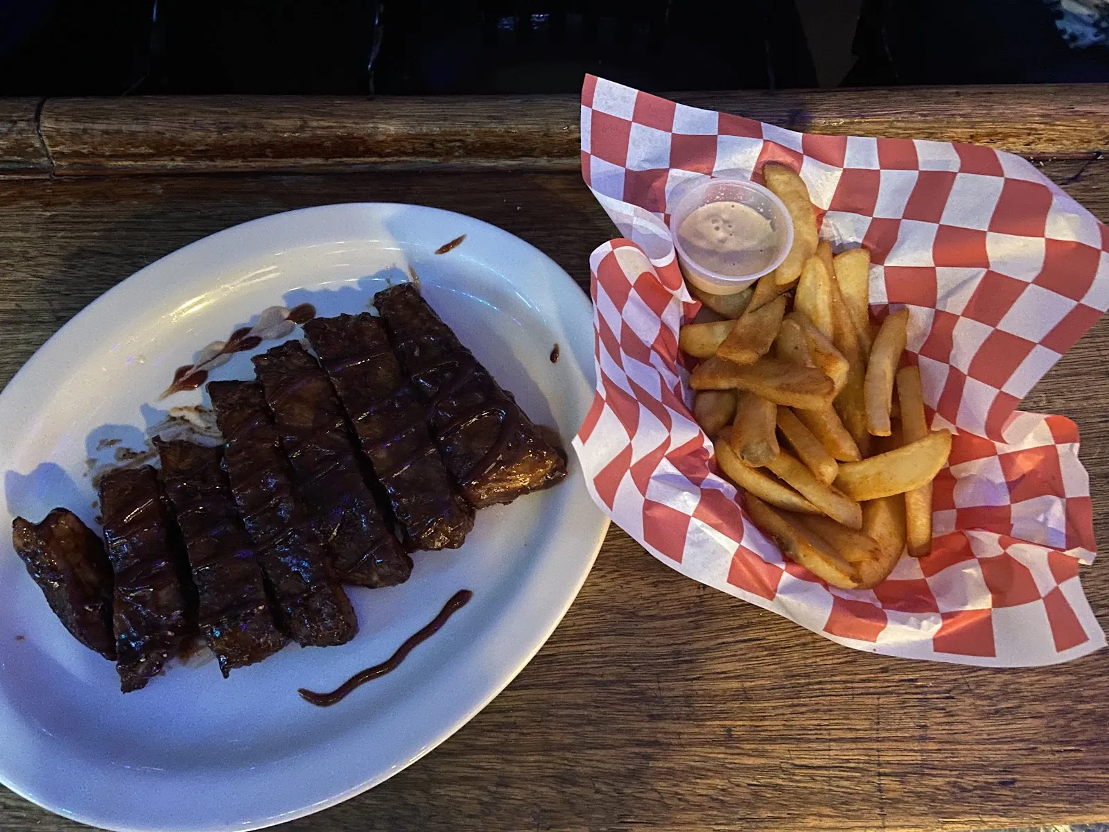 Barney's Grill logo